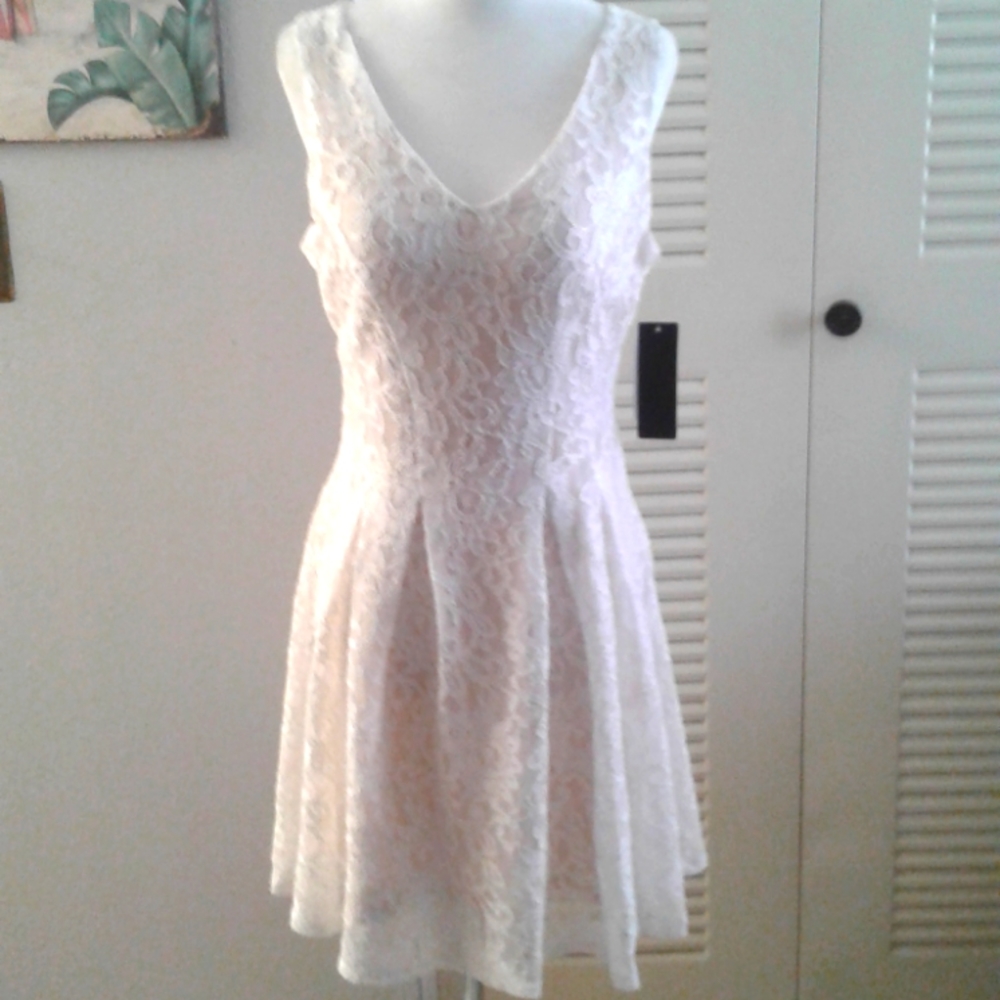 NWT City Studio White Lace Dress